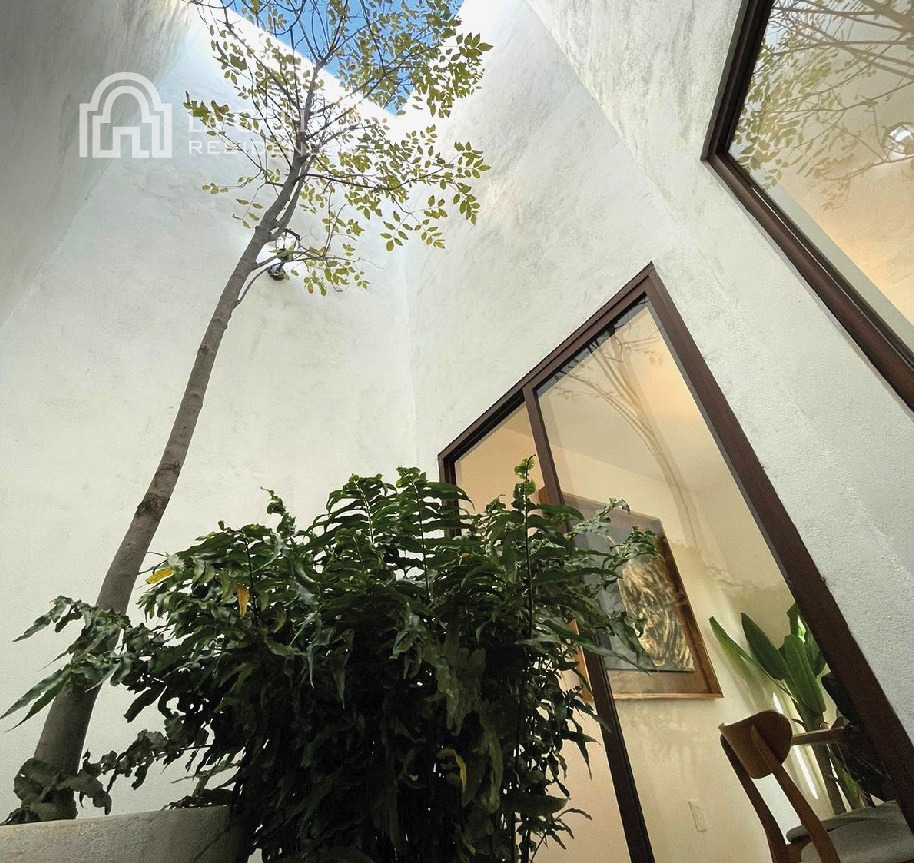 WhatsApp Image 2025-06-11 at 10.40.11 AM (1)